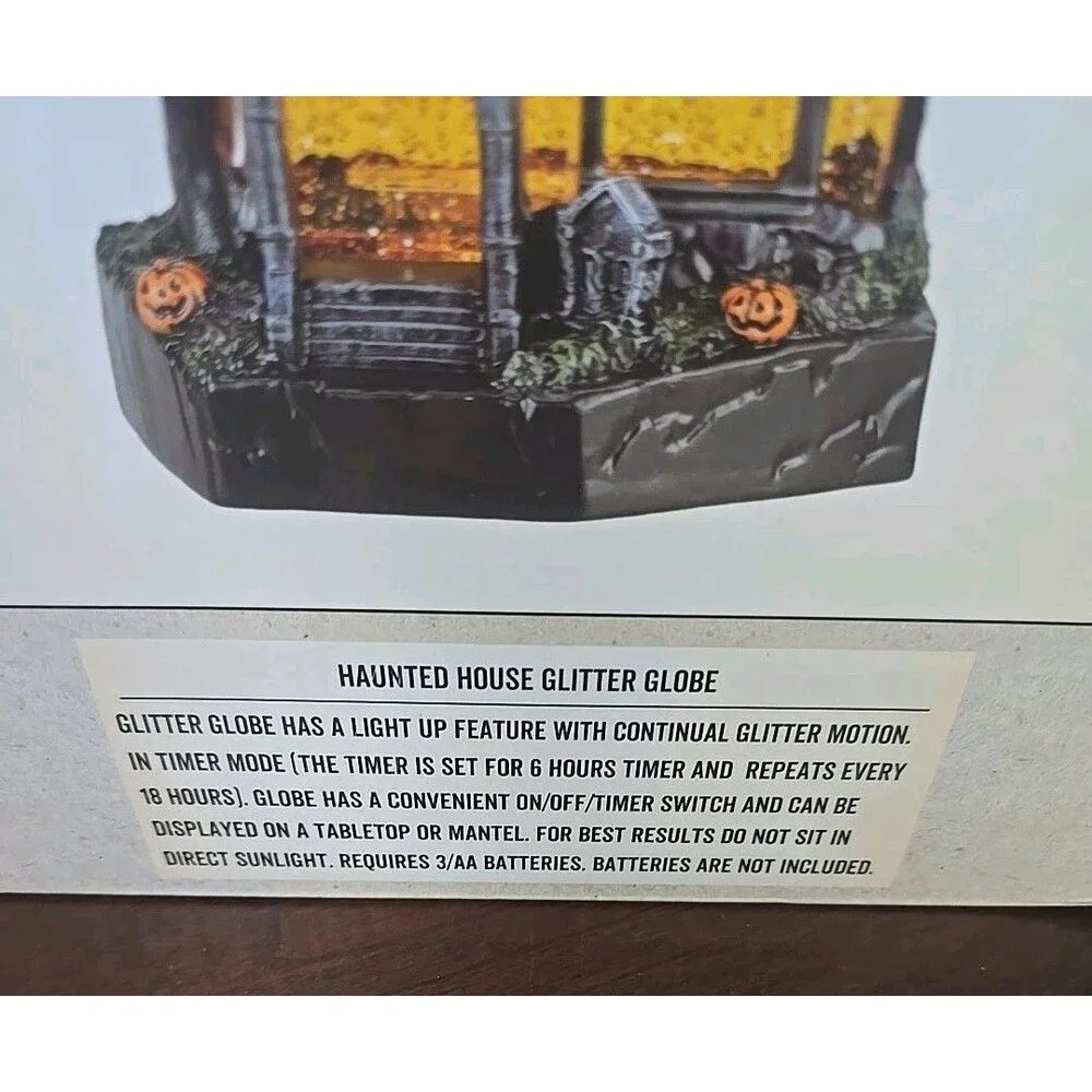 Cracker Barrel Haunted House Glitter Globe new